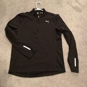 Medium men's Puma 1/4 zip with vent